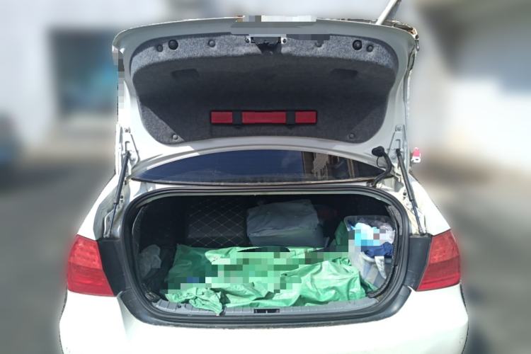 Used BMW 3 Series 2010 320i Sport Edition Trunk