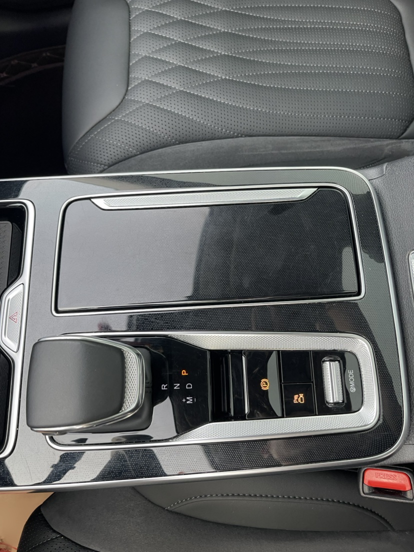 Hongqi HS5 2023 2.0T Qixiang Pro Edition — снимка 13