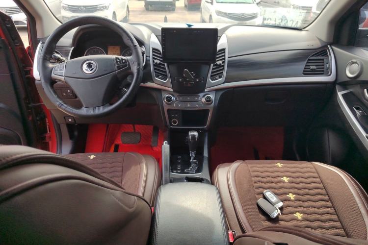 Used SsangYong Korando 2014 2.0L Gasoline Two-Wheel Drive Automatic Elite Navigation Edition