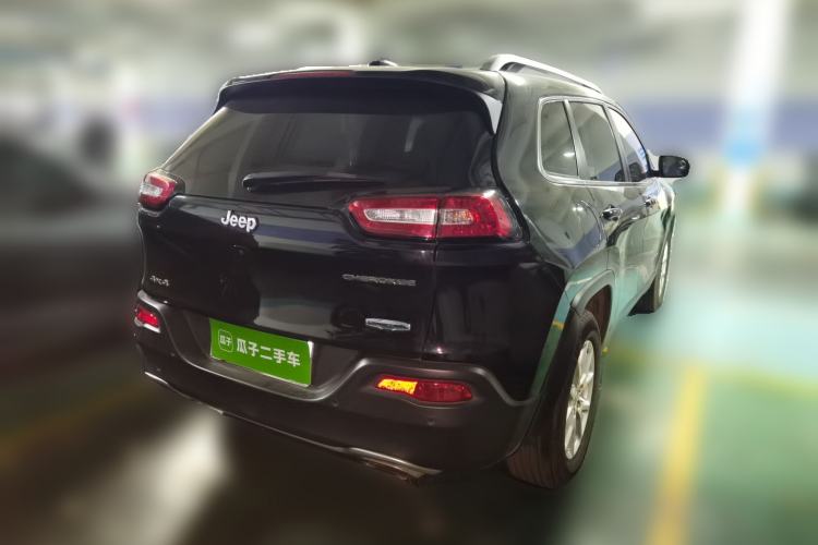 Used Jeep Cherokee 2016 2.4L Professional Smart Version