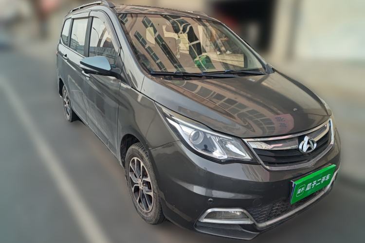 Used CHANGAN KAICHENG Oushang A600 2016 1.5L Manual Luxury 7-Seater Front Right 45 Deg
