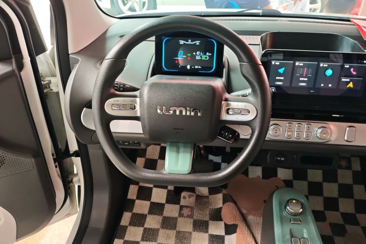 Used CHANGAN NEVO Lumin 2023 205km Xiangqin Version
