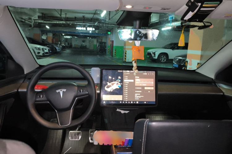 Used Tesla Model Y 2021 Standard Range Rear-Wheel Drive Version