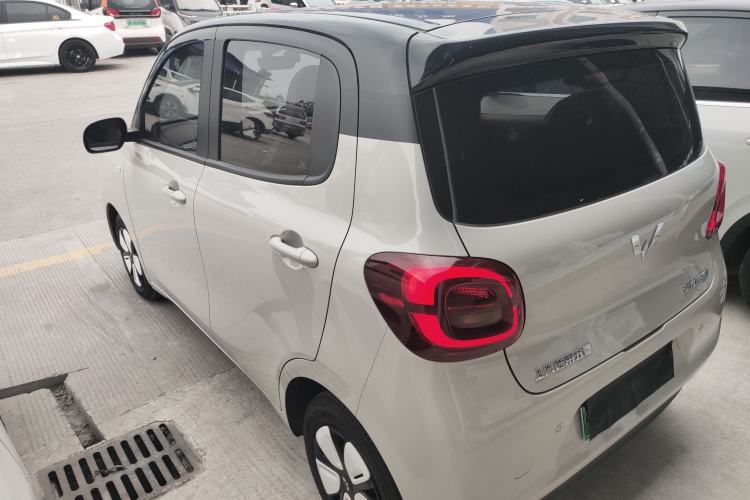 Used Wuling Hongguang MINIEV 2025 Four-Door Version Zhenxiang+ Edition Exterior 2