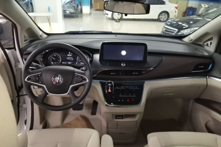Used Buick GL8 2023 Land Executive Class Smart Enjoyment Model