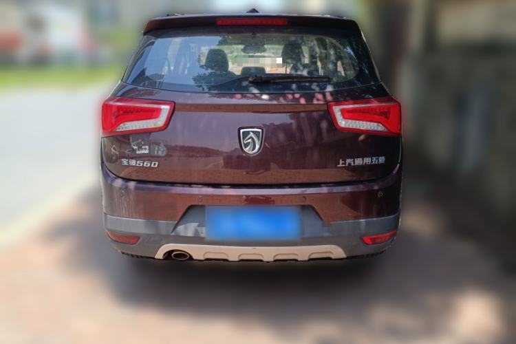 Used Baojun 560 2015 1.8L manual luxury version