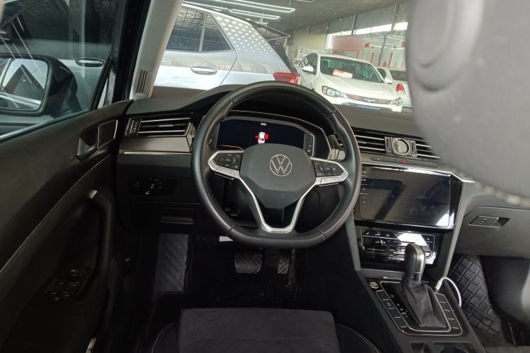 Used Volkswagen Magotan 2020 330TSI DSG Luxury Edition Steering Wheel
