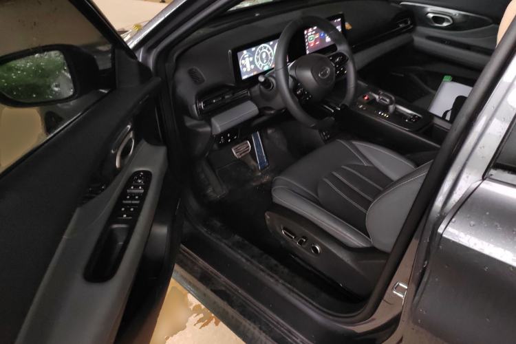 Used GAC Trumpchi EMPOW 2024 270T DCT Yingbao R-Style Edition Driver Seat