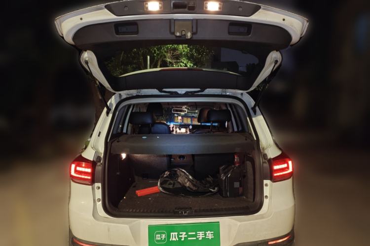 Used Volkswagen Tiguan L 2015 1.8TSI Automatic Two-Wheel Drive Luxury Model
