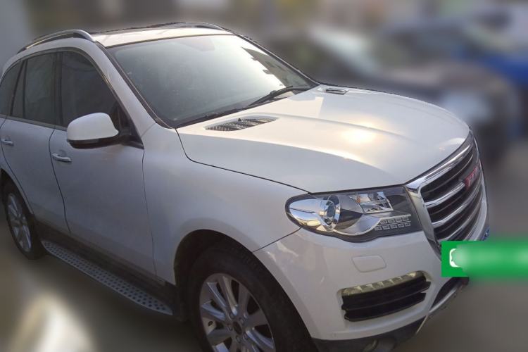 Used Haval H8 2015 2.0T Two-Wheel-Drive Luxury Version Front Right 45 Deg