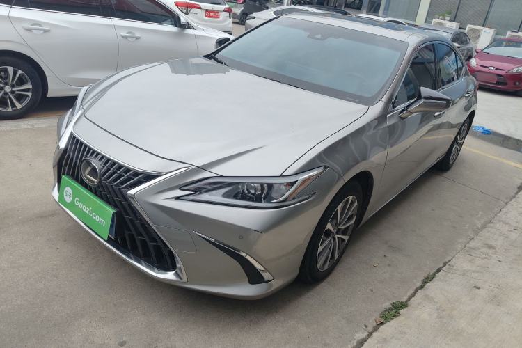 Used Lexus ES 2023 200 Excellence Edition