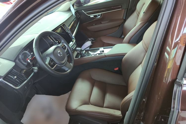 Used Volvo S90 2018 T5 Zhiyuan Edition
