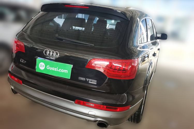 Used Audi Q7 2014 35 TFSI Ambition Edition Rear Right 45 Deg