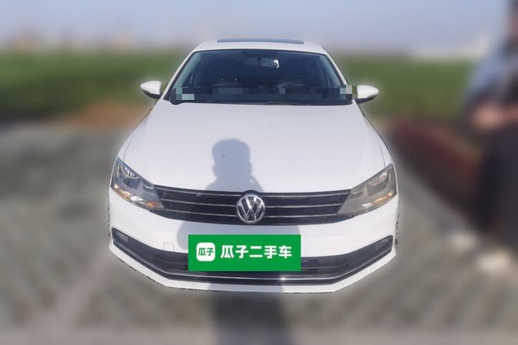 Used Volkswagen Sagitar 2015 1.6L Automatic Comfort Model