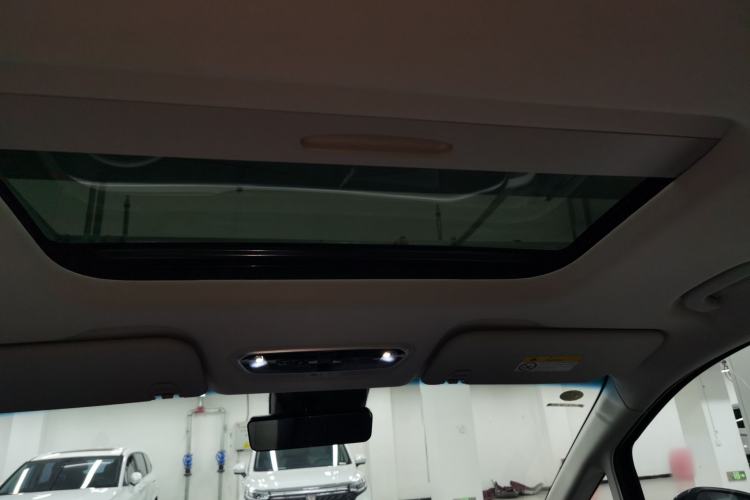 Used SAIC MAXUS G90 2022 2.0T Starry Seven-Seater