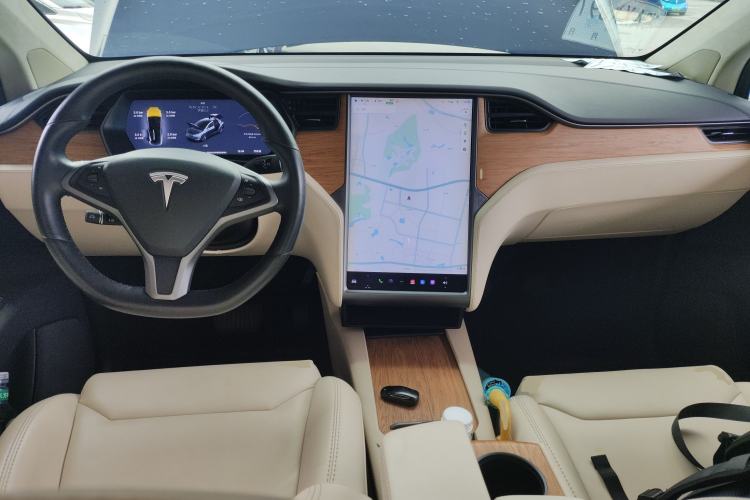 Used Tesla Model X 2016 X 75D Center Console