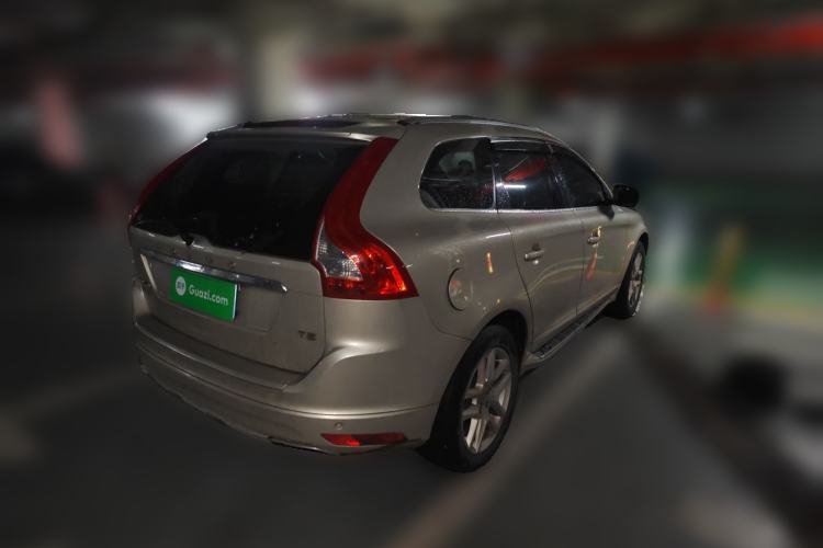 Used Volvo XC60 2017 T5 Smart Upgrade Edition