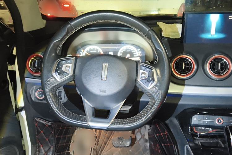 Used Wey VV7 2017 VV7c 2.0T Luxury Model Steering Wheel