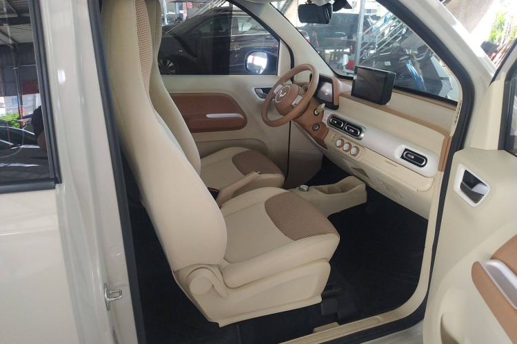 Used Wuling Hongguang MINIEV 2024 3rd Generation 215km Youth Edition