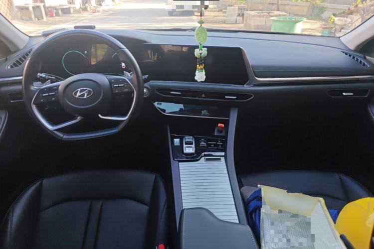 Used Hyundai Sonata 2020 270TGDi DCT GLS Elite Edition Center Console