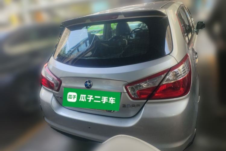 Used Venucia R50 2013 1.6L Manual Fashion Edition