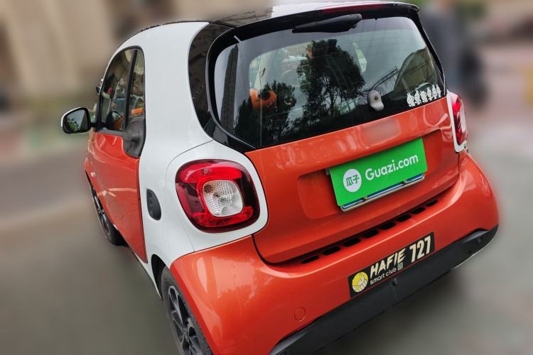 Used smart fortwo 2015 1.0L 52 kW Hardtop Passion Edition Rear Left 45 Deg