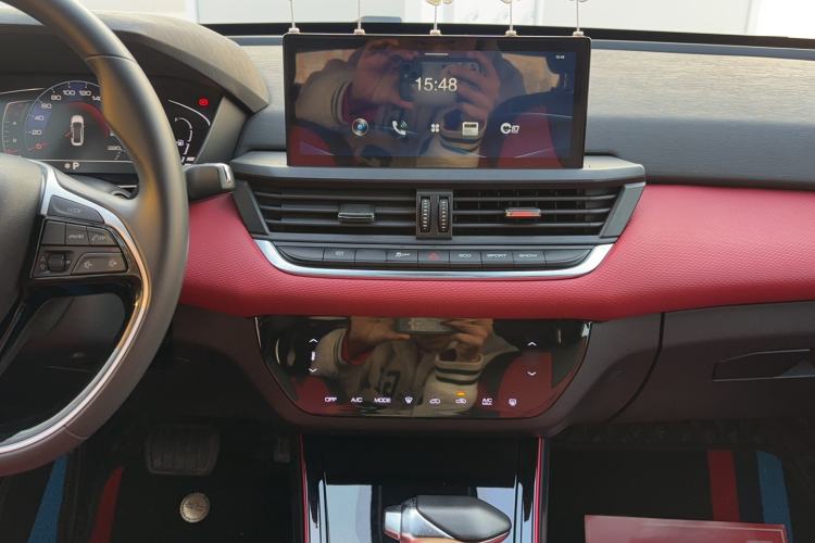 Used Dongfeng Aeolus Yixuan 2022 230T Automatic Adaptive-Beam Knight Edition
