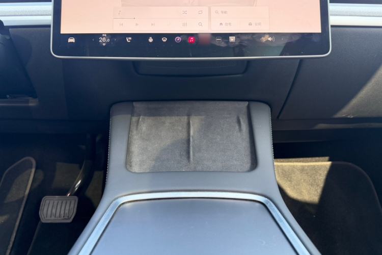 Used Tesla Model Y 2024 Rear-Wheel-Drive Version