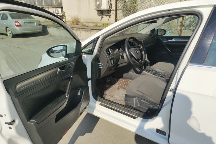 Used Volkswagen Golf 2014 1.4TSI Automatic Comfort Model
