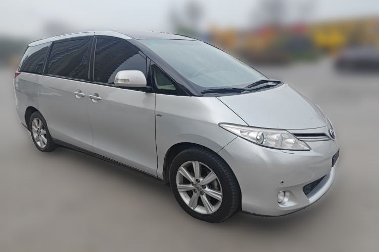 Used Toyota Previa 2006 2.4L 7-Seater Standard Edition Front Right 45 Deg
