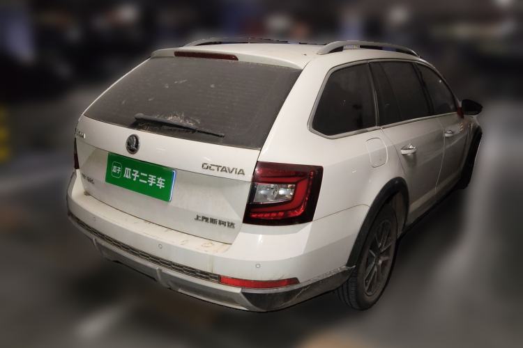 Used Skoda Octavia 2018 Station Wagon TSI230 DSG Luxury Edition