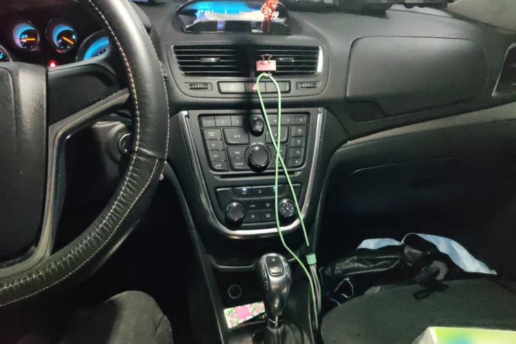 Used Buick Encore 2015 1.4T Automatic Two-Wheel Drive Urban Elite Version