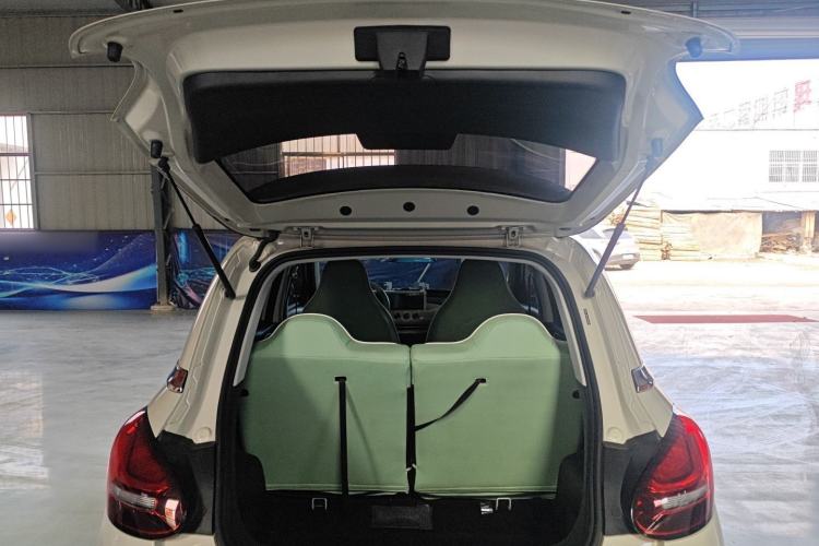 Used Wuling Bingo 2023 333 km Fast-Share Version Trunk
