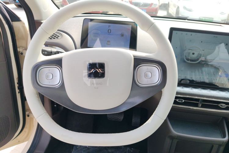 Used JAC Yiwei 3 2024 Zhi'ai Edition 330km Air Steering Wheel
