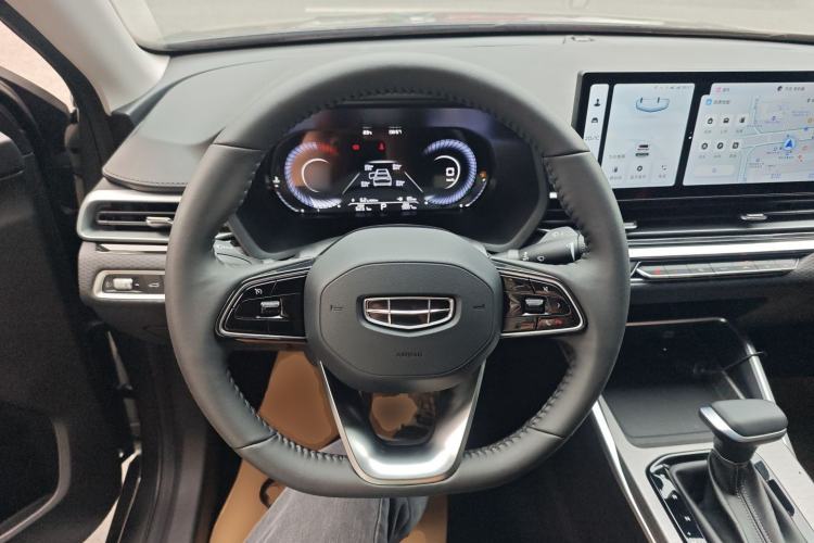 Used Geely Auto Emgrand 2023 4th Generation Champion Edition 1.5L CVT Prestige Model
