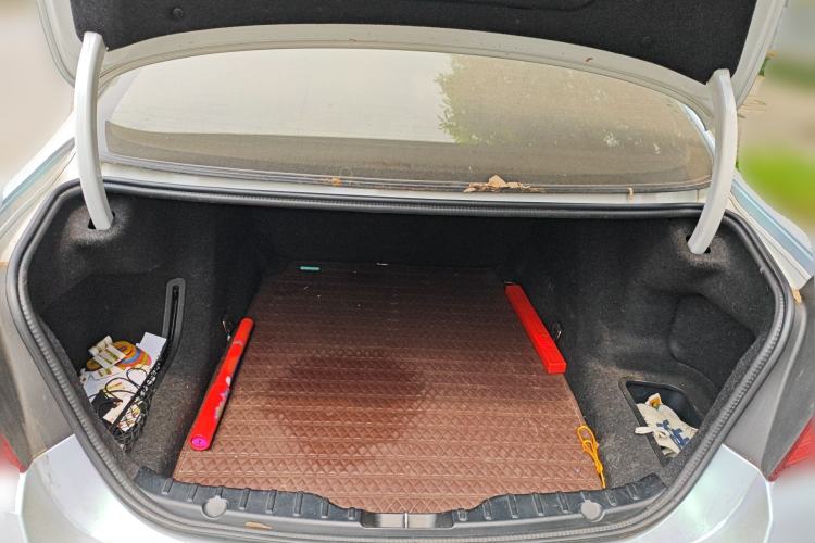 Used BMW 5 Series 2017 528Li Leading Model