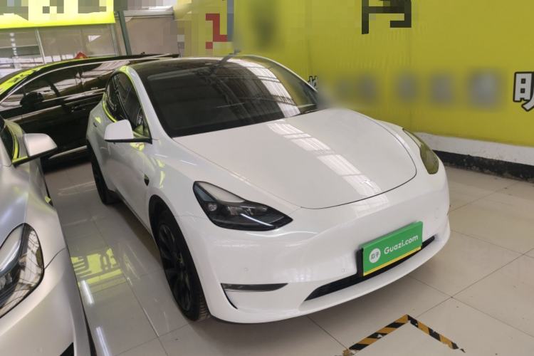 Used Tesla Model Y 2021 Long-Range All-Wheel-Drive Version
