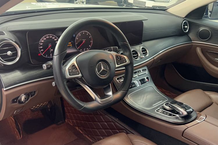 Used Mercedes-Benz E-Class 2018 Facelift E 200 L Sport Edition