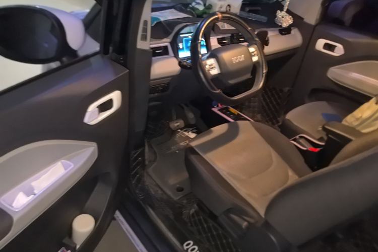 Used Chery QQ Ice Cream 2022 170km Sundae Phosphate Lithium-Ion
