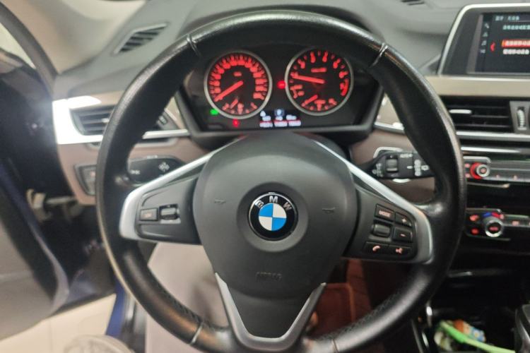 Used BMW X1 2018 sDrive18Li Luxury Model Steering Wheel