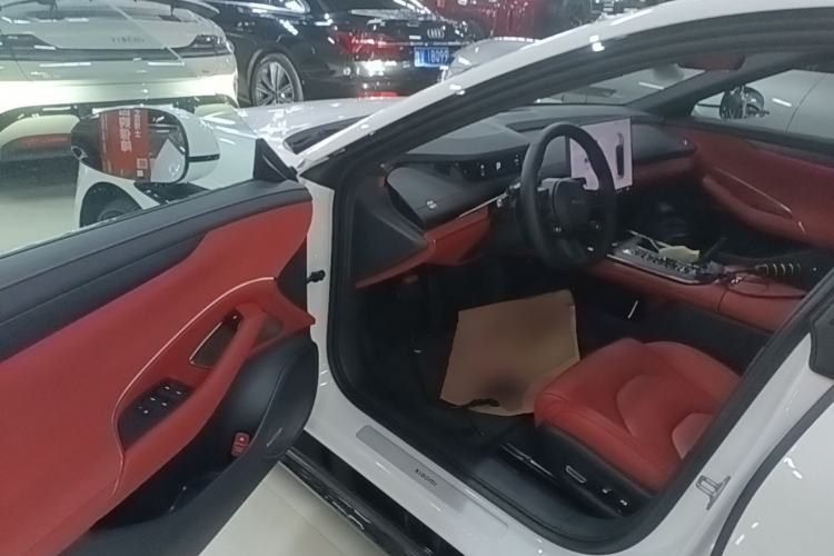 Used Xiaomi Auto SU7 2024 Rear-Drive Ultra-Long Range Advanced Pro-Level Intelligent Driving Version