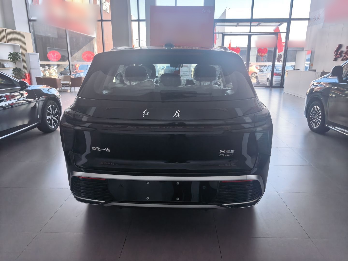 Hongqi HS3 PHEV 2025 Model 125km Jingwei PLUS 2 Millionth Anniversary Edition — снимка 5