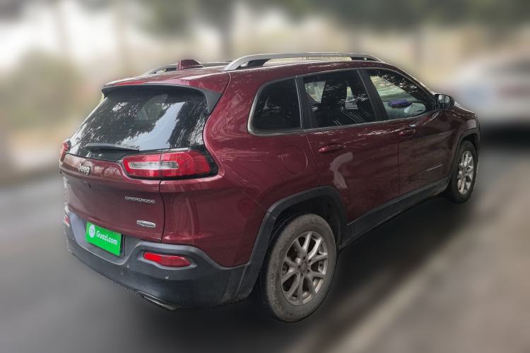Used Jeep Cherokee 2016 2.4L Leading Edition Rear Right 45 Deg