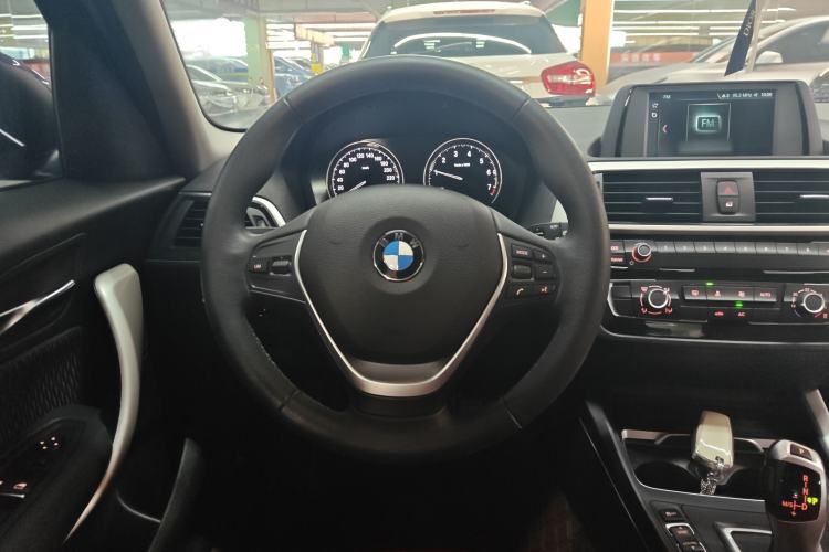 Used BMW 1 Series 2018 118i Leading Model Steering Wheel