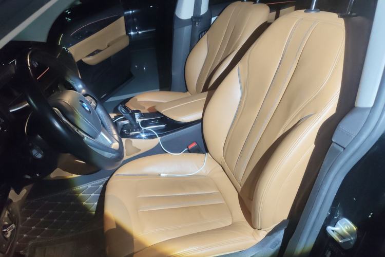 Used BMW 6 Series GT 2020 630i Luxury Design Package Left Front Seat