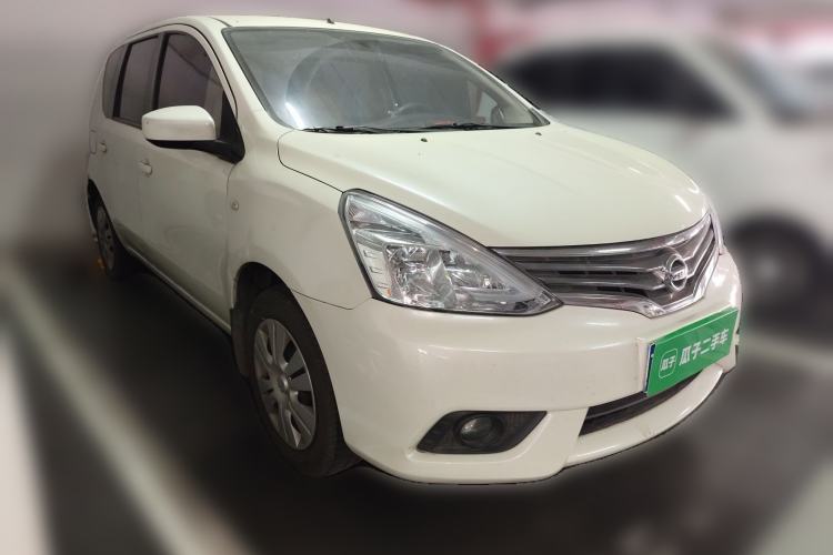 Used Nissan Livina 2013 1.6XE Manual Comfort Edition Front Right 45 Deg