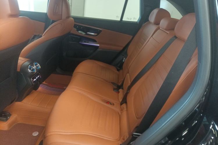 Used Mercedes-Benz GLC 2023 GLC 300 L 4MATIC Dynamic 7-Seater Left Rear Seat