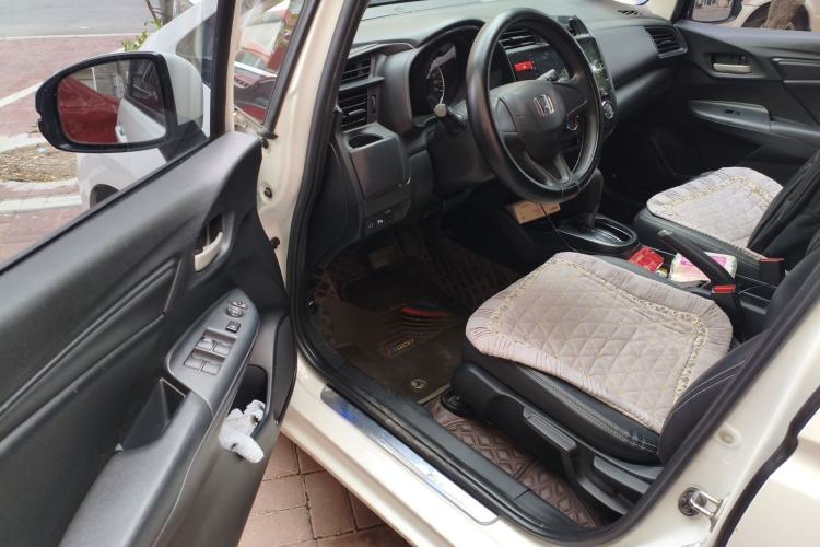 Used Honda Fit 2016 1.5L LXS CVT Comfort Sunroof Version Driver Seat