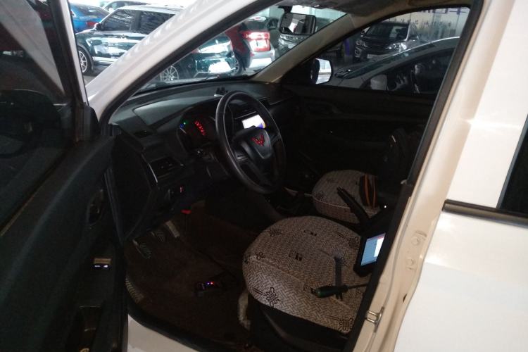 Used Wuling Hongguang 2021 1.5L Revised S Base Version with Electric Power Steering LAR