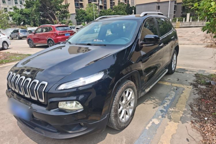 Used Jeep Cherokee 2016 2.4L Leading Edition